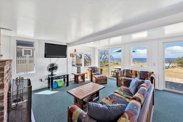 232 Robbins Hill Rd, Brewster, MA 02631