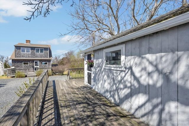 232 Robbins Hill Rd, Brewster, MA 02631