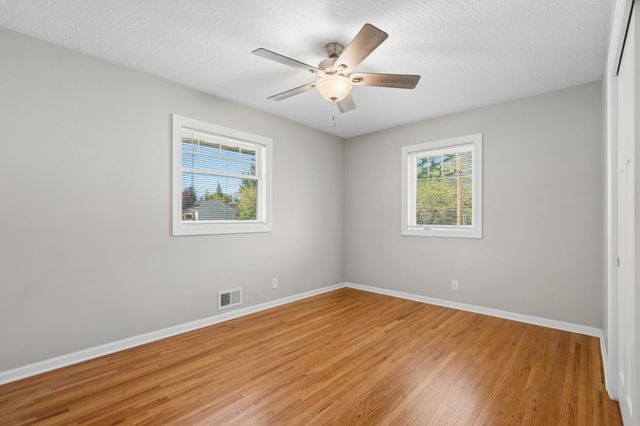 3100 W 55th Street, Edina, MN 55410