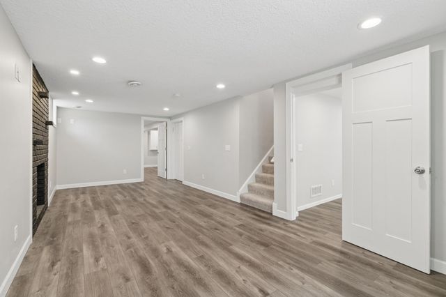 3100 W 55th Street, Edina, MN 55410