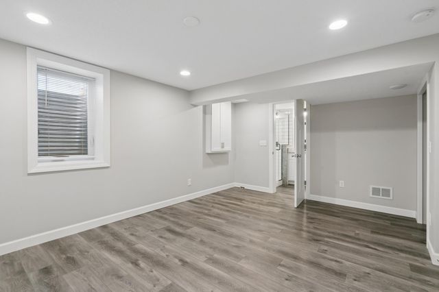 3100 W 55th Street, Edina, MN 55410