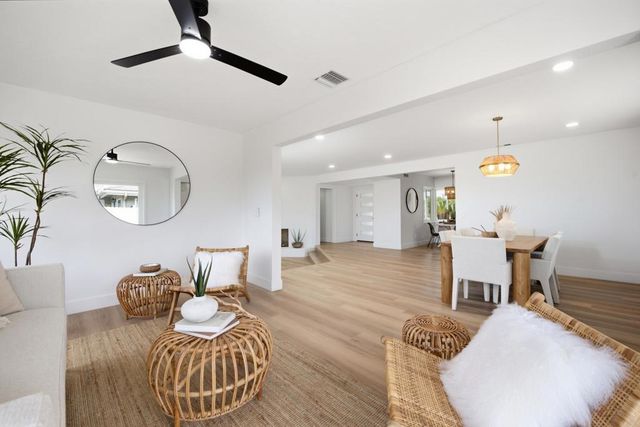 6111 Del Cerro Boulevard, San Diego, CA 92120