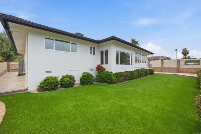 6111 Del Cerro Boulevard, San Diego, CA 92120