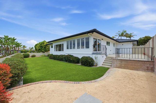 6111 Del Cerro Boulevard, San Diego, CA 92120