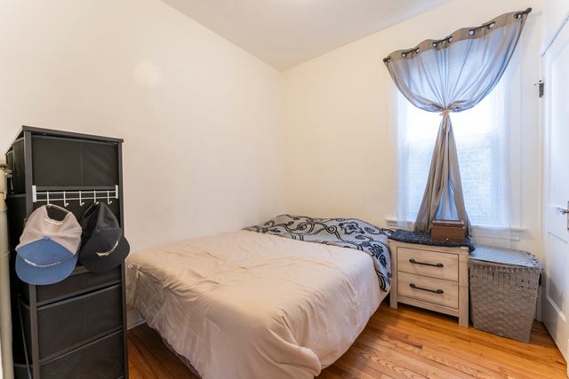 2214 S 61st Court, Cicero, IL 60804