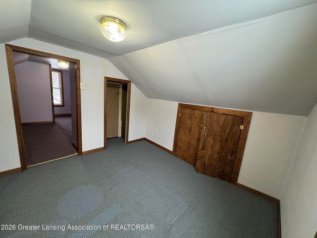 4416 Ballard Road, Lansing, MI 48911