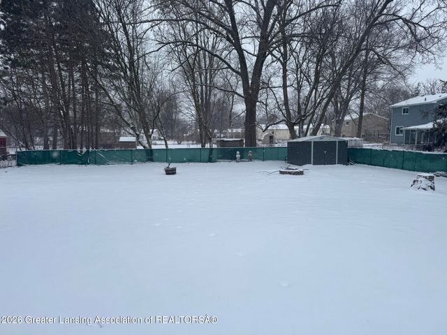 4416 Ballard Road, Lansing, MI 48911