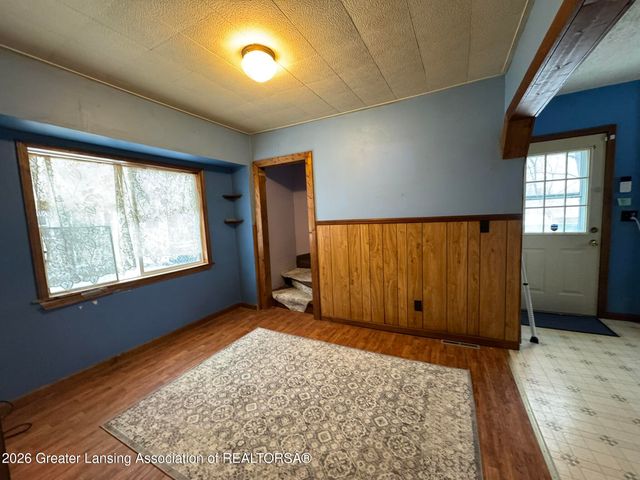 4416 Ballard Road, Lansing, MI 48911