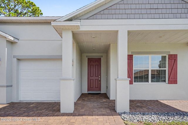 1030 Grapefruit Road SE, Palm Bay, FL 32909