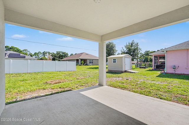1030 Grapefruit Road SE, Palm Bay, FL 32909
