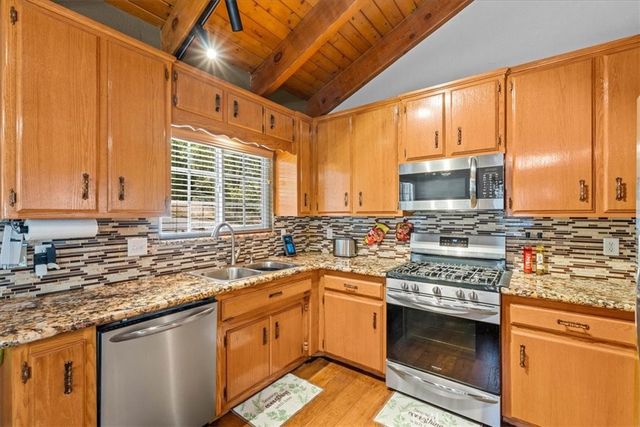 298 Weisshorn, Crestline, CA 92325