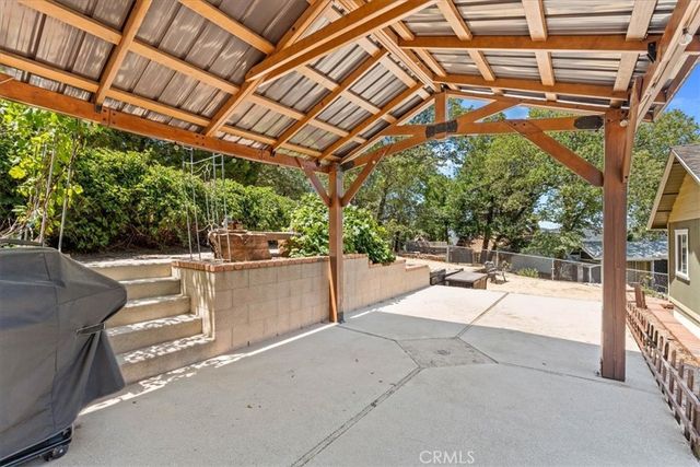 298 Weisshorn, Crestline, CA 92325
