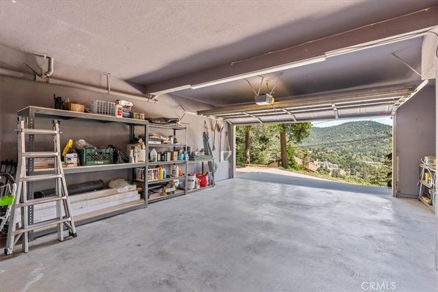 298 Weisshorn, Crestline, CA 92325