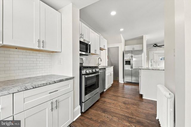 503 WOODLAND DR, Havertown, PA 19083