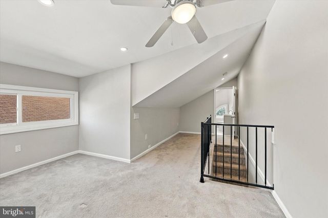 503 WOODLAND DR, Havertown, PA 19083