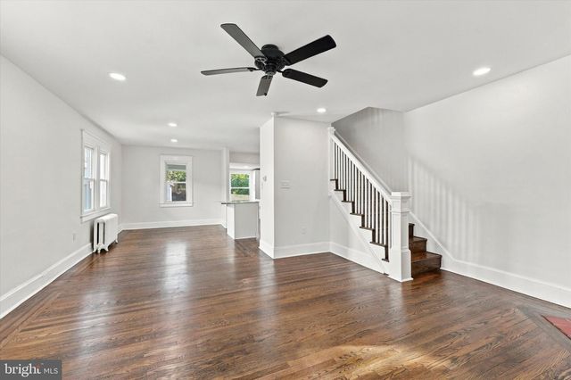 503 WOODLAND DR, Havertown, PA 19083