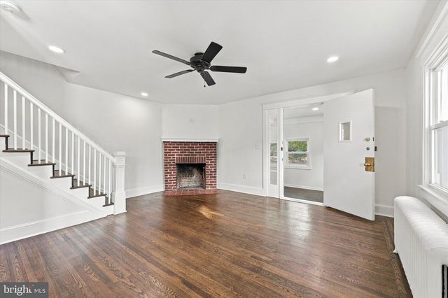 503 WOODLAND DR, Havertown, PA 19083