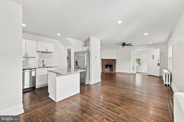 503 WOODLAND DR, Havertown, PA 19083