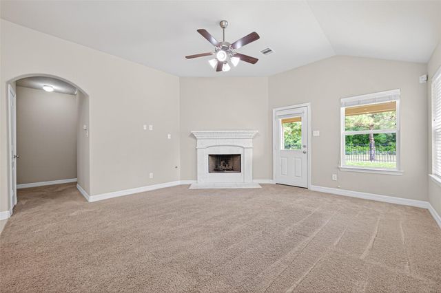 2517 Wood Park Boulevard, Conroe, TX 77304