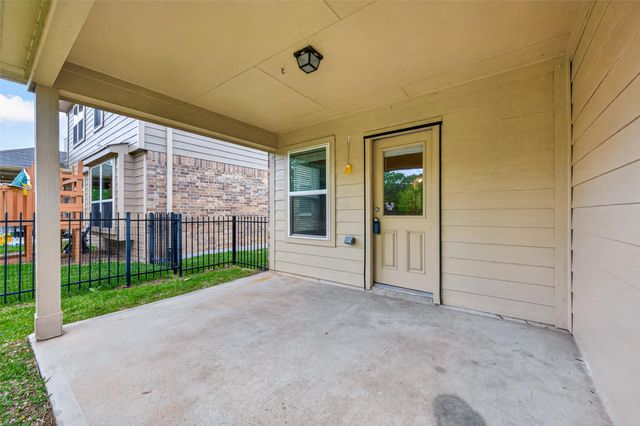 2517 Wood Park Boulevard, Conroe, TX 77304