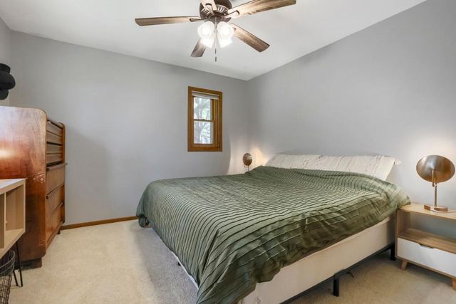 2458 225th Avenue NE, East Bethel, MN 55005
