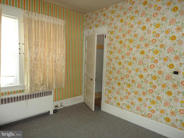 200 WALMER ST, Hammonton, NJ 08037