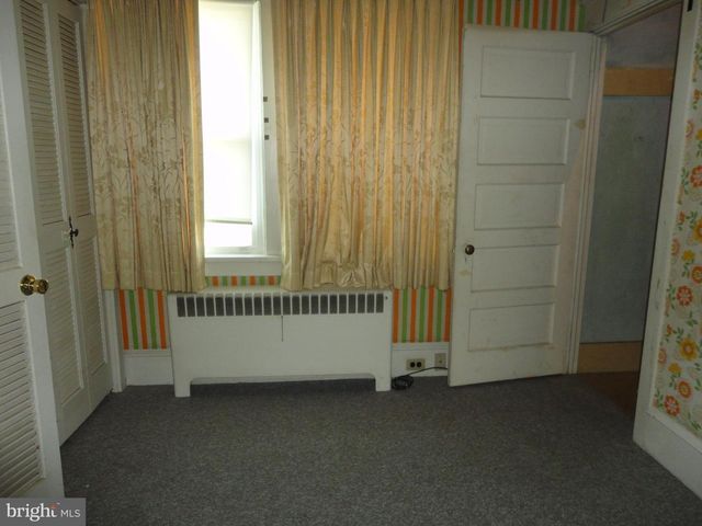 200 WALMER ST, Hammonton, NJ 08037
