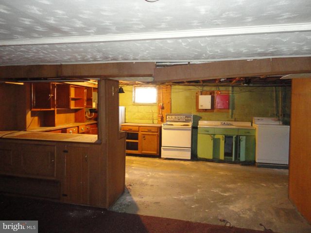 200 WALMER ST, Hammonton, NJ 08037