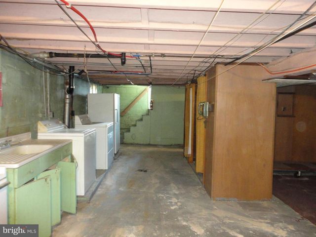 200 WALMER ST, Hammonton, NJ 08037