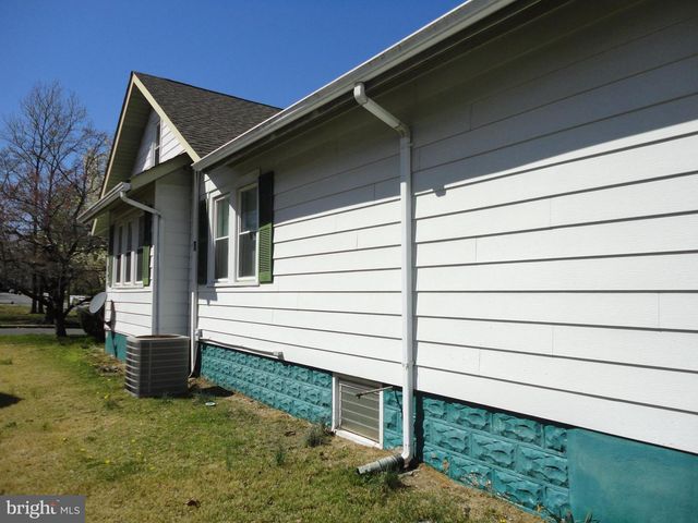 200 WALMER ST, Hammonton, NJ 08037