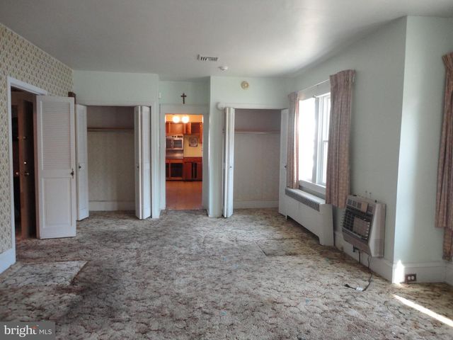 200 WALMER ST, Hammonton, NJ 08037
