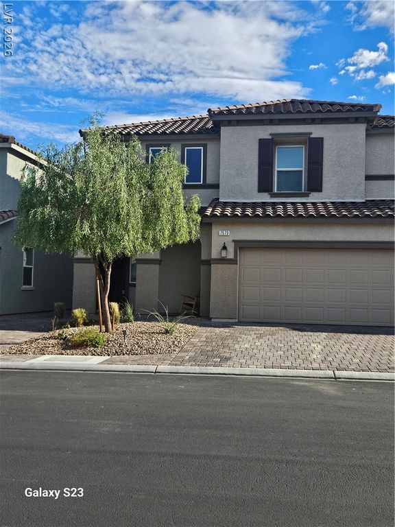 7573 Lush Oasis Avenue, Las Vegas, NV 89113 — exterior