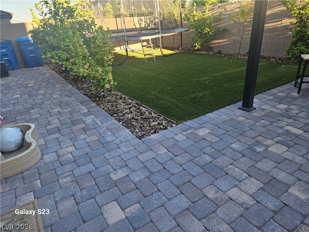 7573 Lush Oasis Avenue, Las Vegas, NV 89113 — photo 3