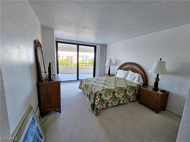 5260 S Landings DR 407, Fort Myers, FL 33919