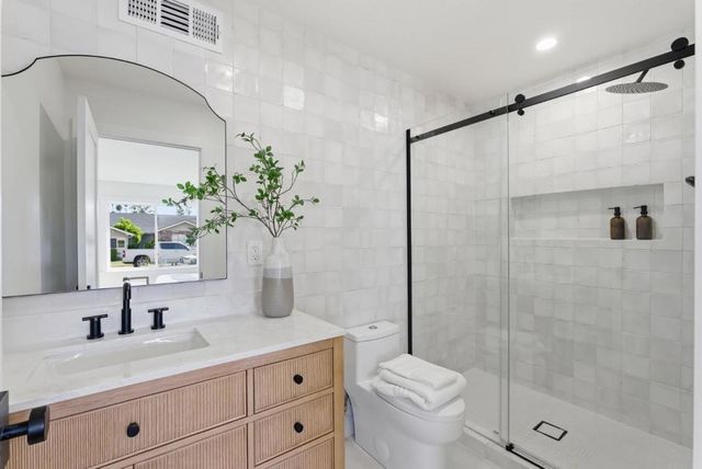 929 Constitution Drive, Foster City, CA 94404