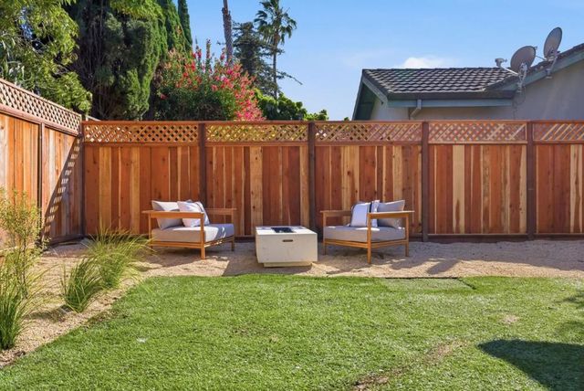 929 Constitution Drive, Foster City, CA 94404