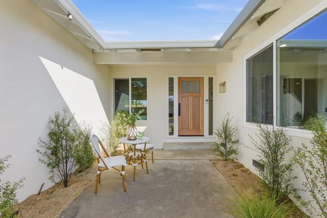 929 Constitution Drive, Foster City, CA 94404