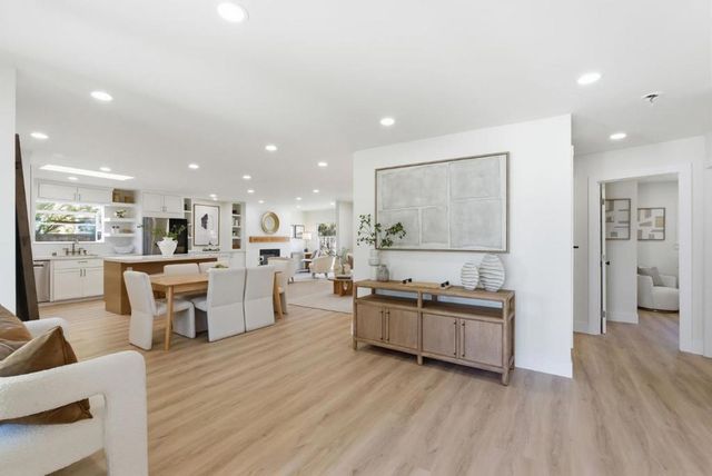 929 Constitution Drive, Foster City, CA 94404