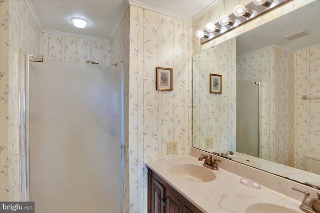 176 VALLEY GREENE CIR, Wyomissing, PA 19610