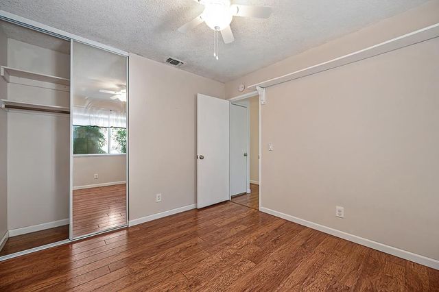 7036 Roca Way, Sacramento, CA 95842