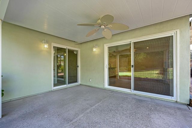 7036 Roca Way, Sacramento, CA 95842
