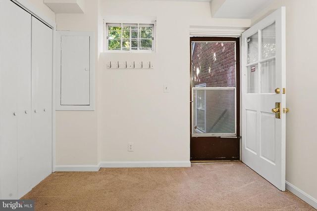 4673 34TH ST S, Arlington, VA 22206