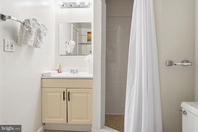 4673 34TH ST S, Arlington, VA 22206