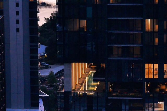 610 Davis ST 2504, Austin, TX 78701