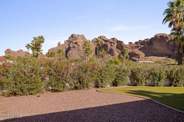 4721 E RANCHO Drive, Phoenix, AZ 85018