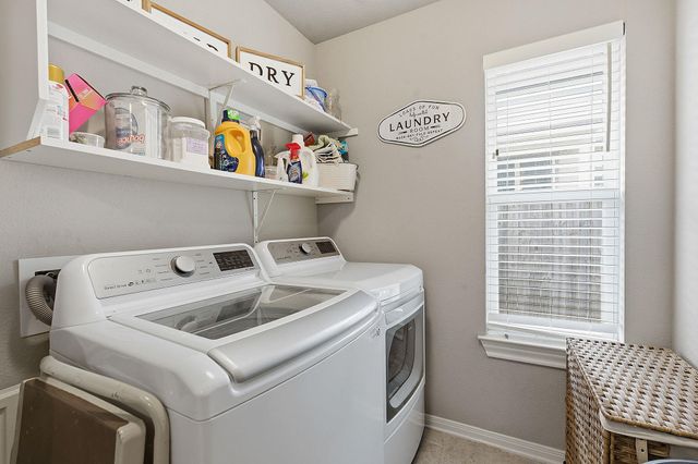 8 Stone Creek CIR, Wimberley, TX 78676