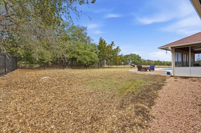 8 Stone Creek CIR, Wimberley, TX 78676