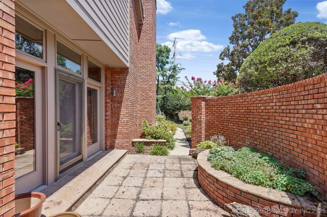 3429 E 58th Place, Tulsa, OK 74135