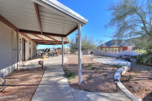 56125 W BARNES Road, Maricopa, AZ 85139