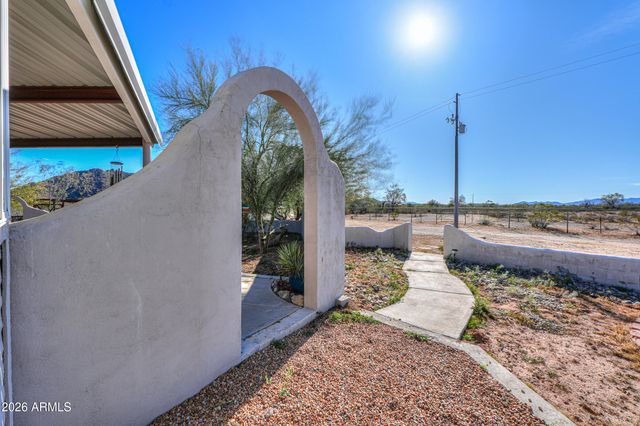 56125 W BARNES Road, Maricopa, AZ 85139